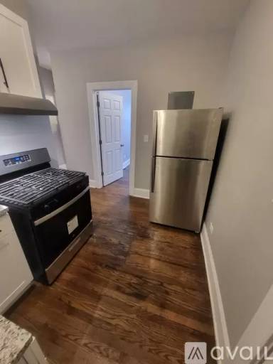 Main picture of 6701 S Constance Ave