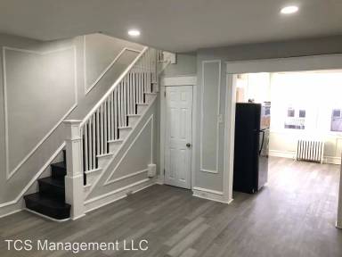 Main picture of 6545 N 20th St