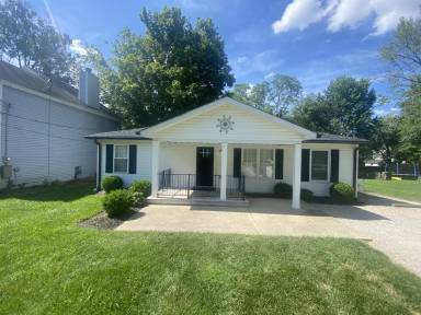 Main picture of 11917 Bragg Ave