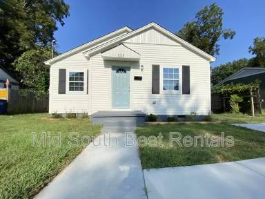 Main picture of 605 Pollock St