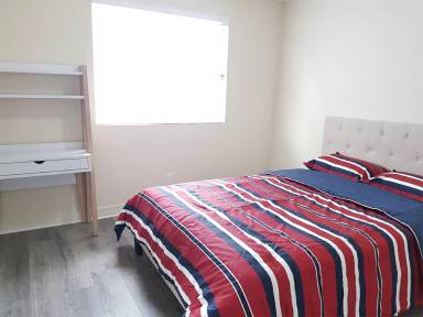 Main picture of 2439 Lancaster Ave