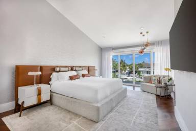 Main picture of 6819 Sunrise Pl