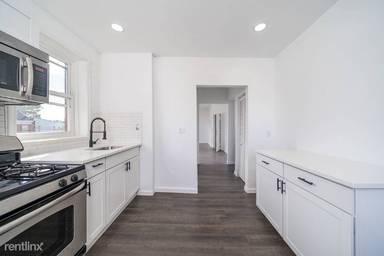 Main picture of 680 Summit Ave