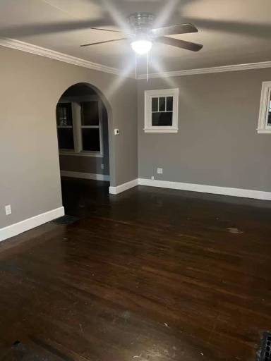 Main picture of 24 Helen Ave