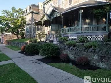Main picture of 412 W Chelten Ave