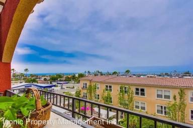 Main picture of 840 Turquoise St