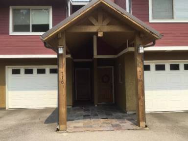 Main picture of 716 E Lenz St