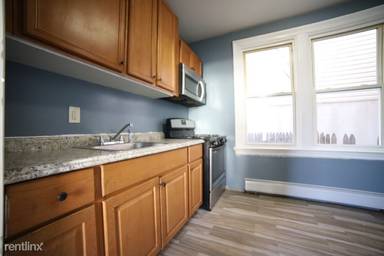 Main picture of 165 Rose Ave