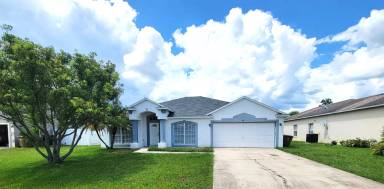 Main picture of 104 Aurora Ln