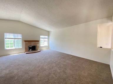 Main picture of 233 S Rose St