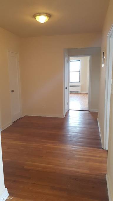 Main picture of 9201 Kings Hwy