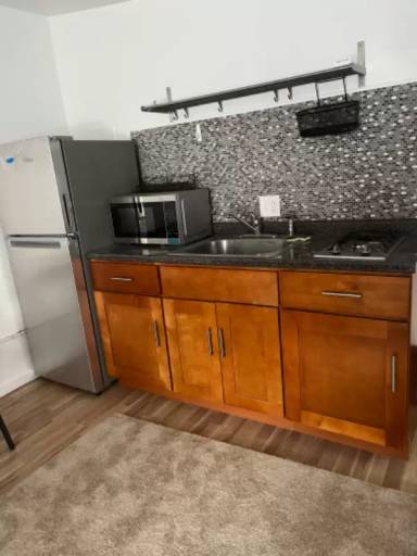 Main picture of 1022 Pine St