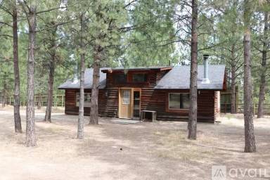 Main picture of 1831 Mountain Meadow Ln