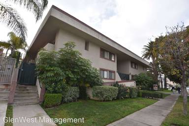 Main picture of 370 W Wilson Ave