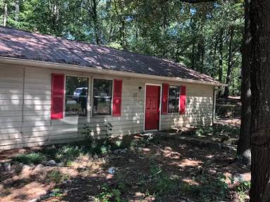Main picture of 125 Timber Dr