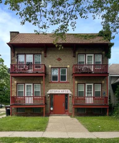 Main picture of 3674 E 149th St