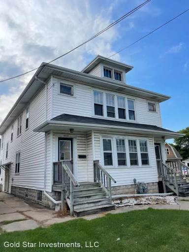Main picture of 923 Cherry St