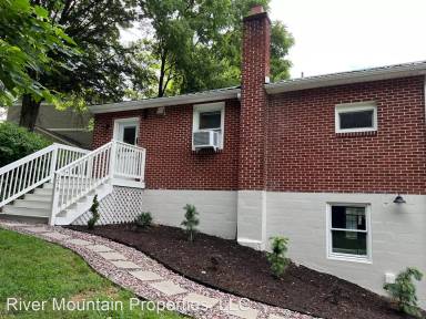 Main picture of 307 Ellett Rd