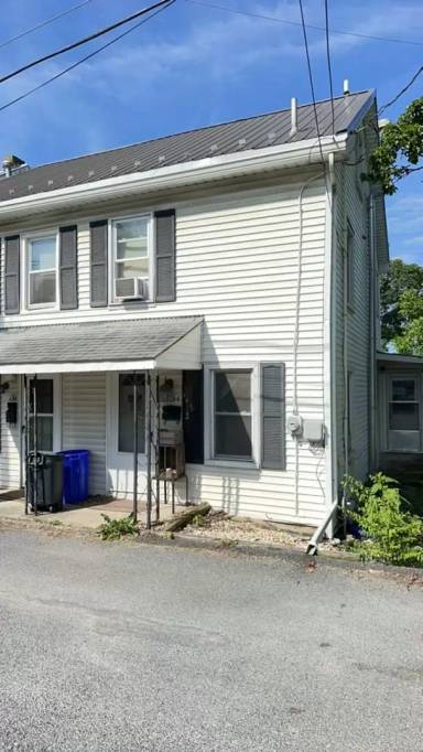 Main picture of 136 S Gettle Ave