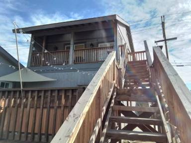 Main picture of 46063 South Dr