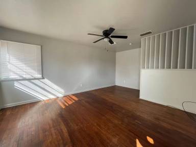 Main picture of 313 36th Pl
