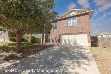 Main picture of 4007 Bur Oak Path