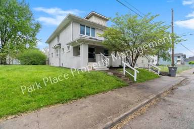 Main picture of 819 Parkway Ave