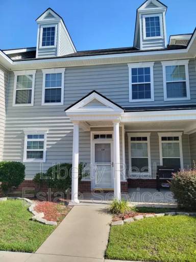 Main picture of 106 Governors Blvd