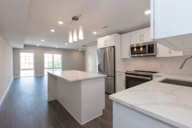 Main picture of 729 N 20th St
