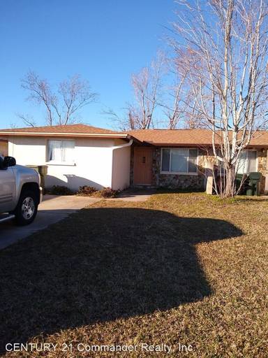 Main picture of 1106 Bradley Cir
