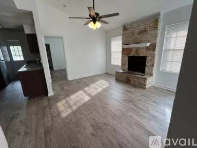 Main picture of 1917 Margalene Way