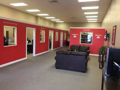 Main picture of 11301 Broadway