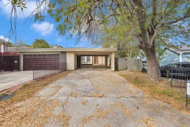 Main picture of 1325 Bayou Dr