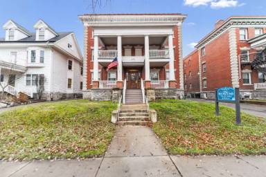 Main picture of 273 Richmond Ave