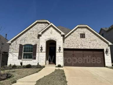 Main picture of 2222 McMullin Dr