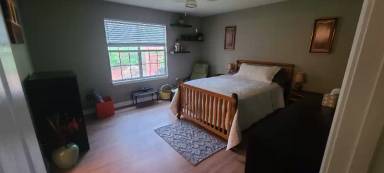 Main picture of 205 Jaybird Ln