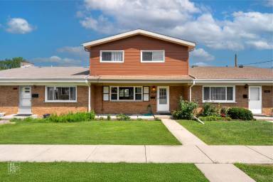 Main picture of 9063 N Clifton Ave