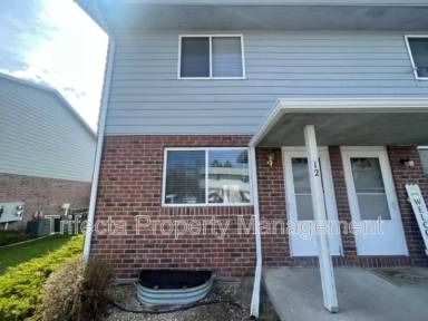 Main picture of 2121 35th Avenue* - 3