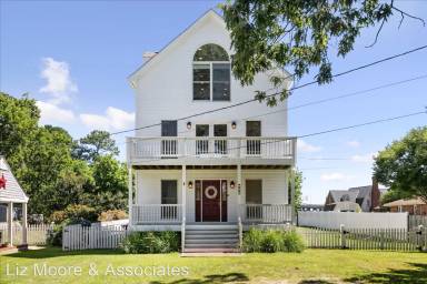 Main picture of 104 Pulaski St