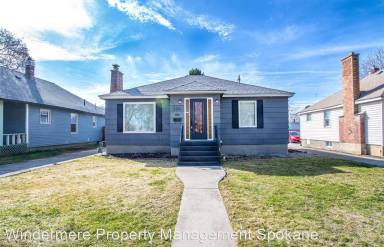 Main picture of 224 E Walton Ave