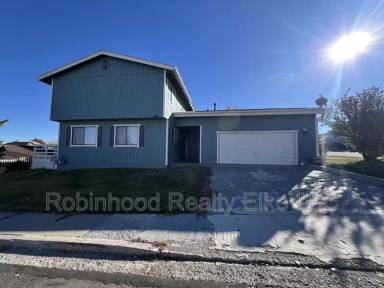 Main picture of 2029 Russell Dr