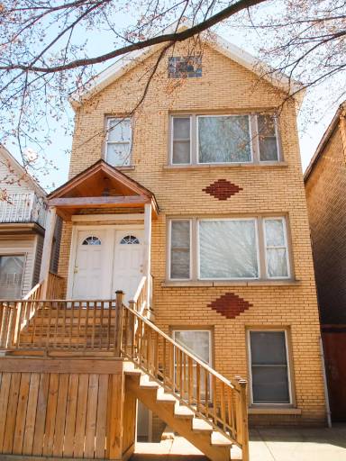 Main picture of 3311 N Southport Ave