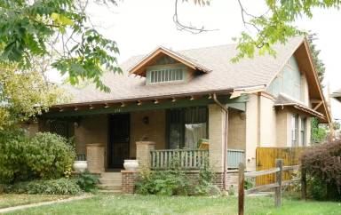 Main picture of 2747 W Denver Pl