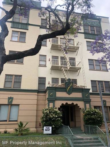 Main picture of 570 N Kenmore Ave Apartments