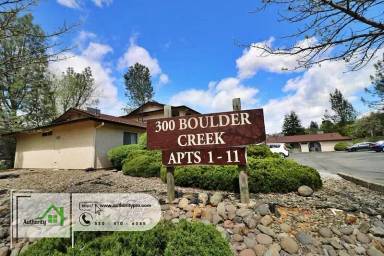 Main picture of 300 Boulder Creek Dr