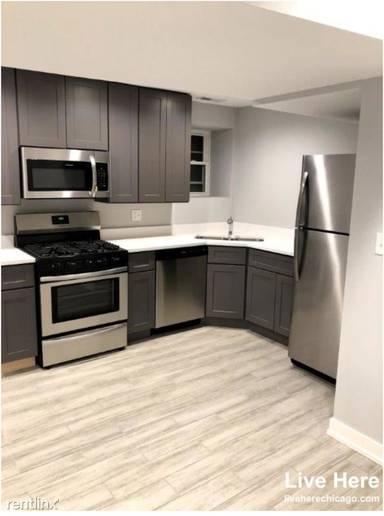 Main picture of 3210 S May St