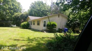 Main picture of 102-113 Huse St