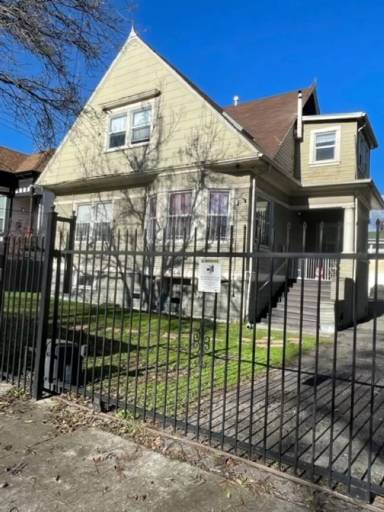 Main picture of 544 32nd St