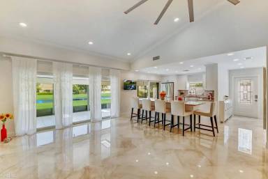 Main picture of Home Wood Lakes