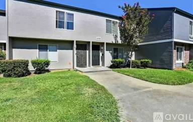 Main picture of 3370 Northwood Dr